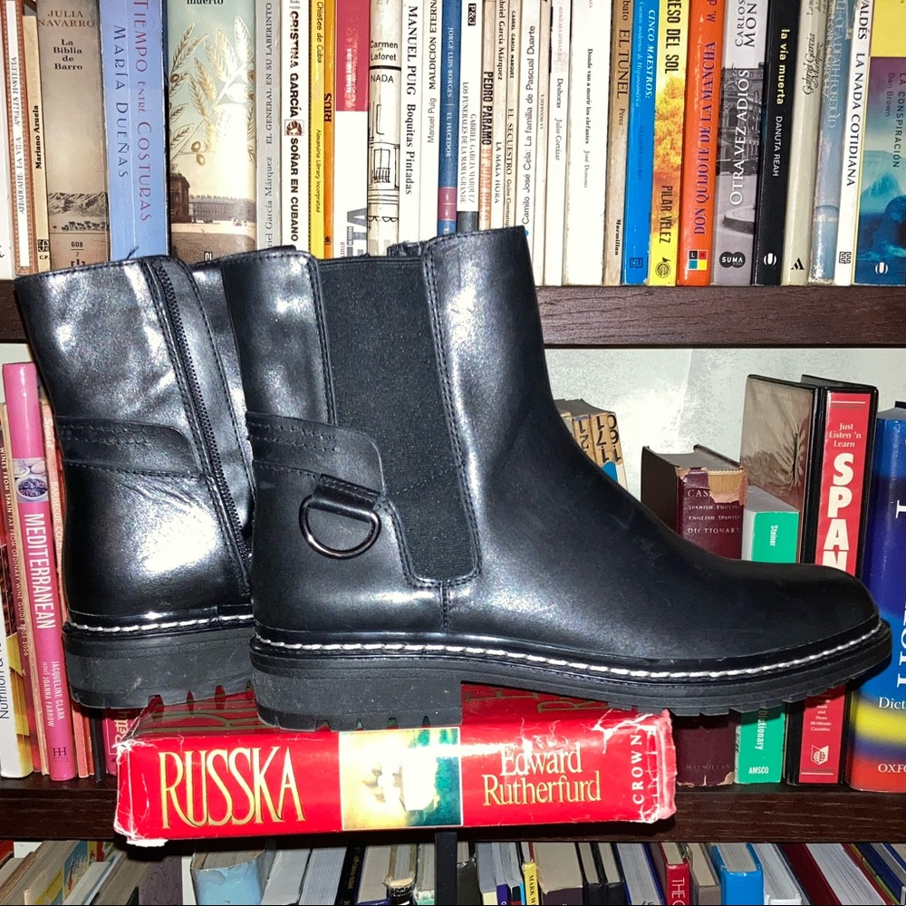Franco Sarto Ankle Boot
